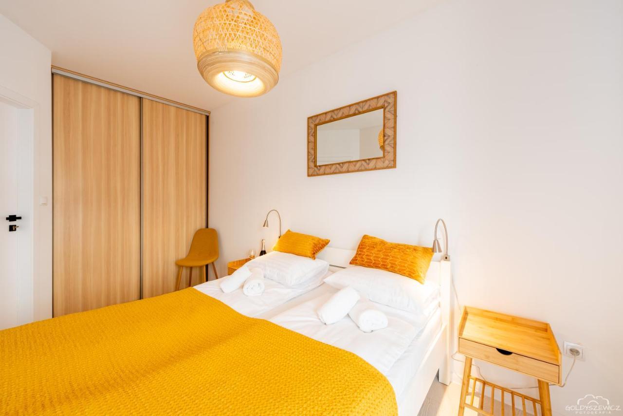 Horyzont Apartamenty - Kapitanski Mostek- Blisko Portu- Sniadania Kołobrzeg Exteriör bild