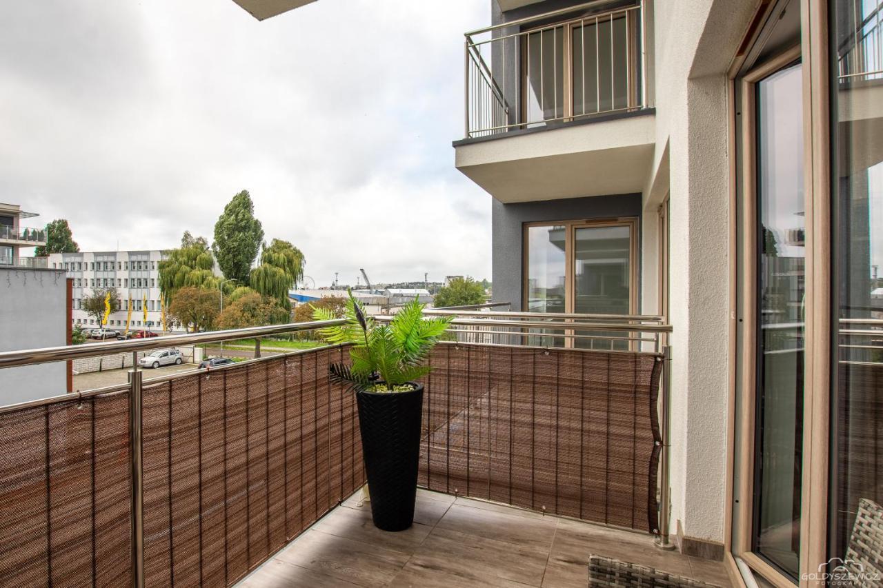 Horyzont Apartamenty - Kapitanski Mostek- Blisko Portu- Sniadania Kołobrzeg Exteriör bild