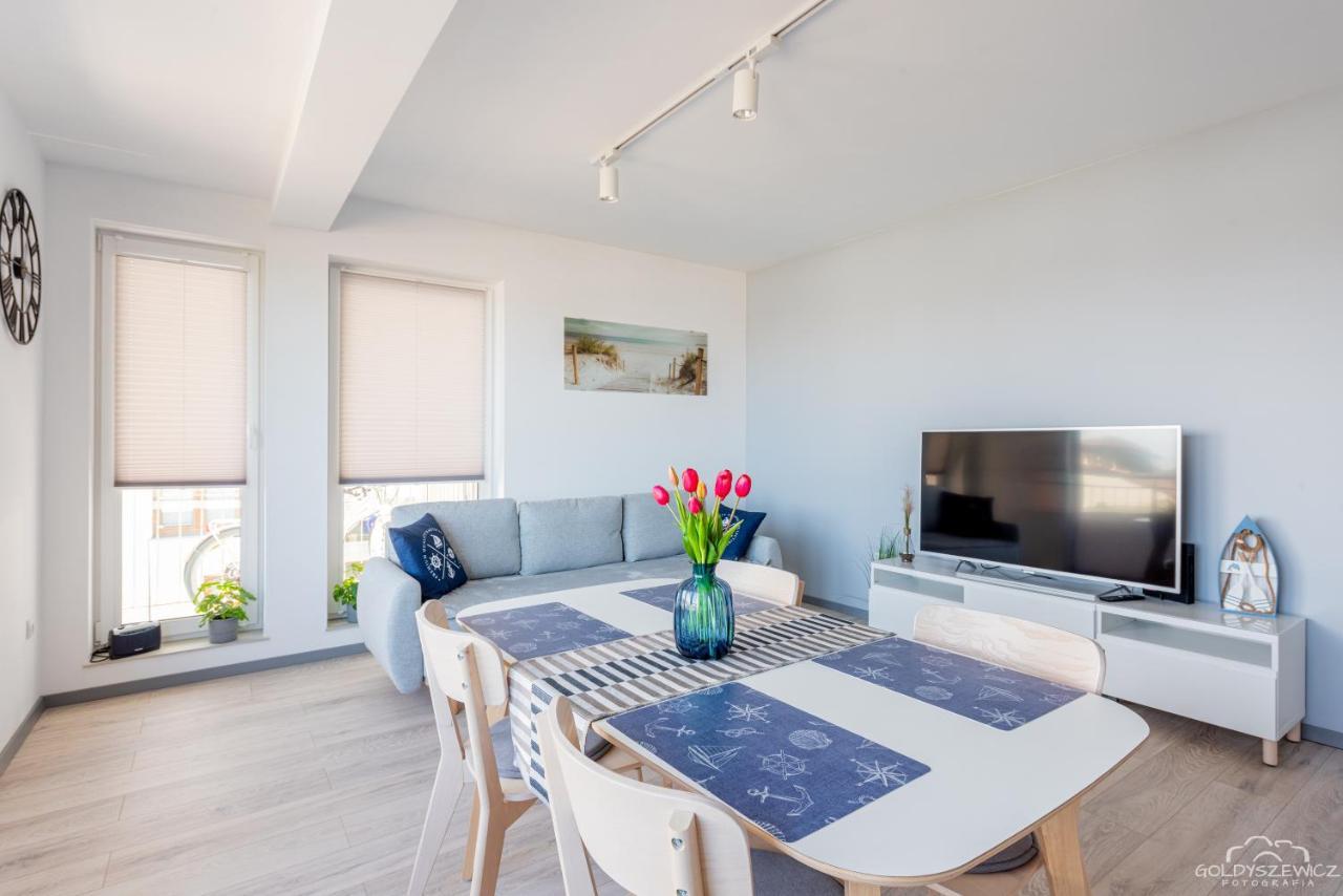 Horyzont Apartamenty - Kapitanski Mostek- Blisko Portu- Sniadania Kołobrzeg Exteriör bild