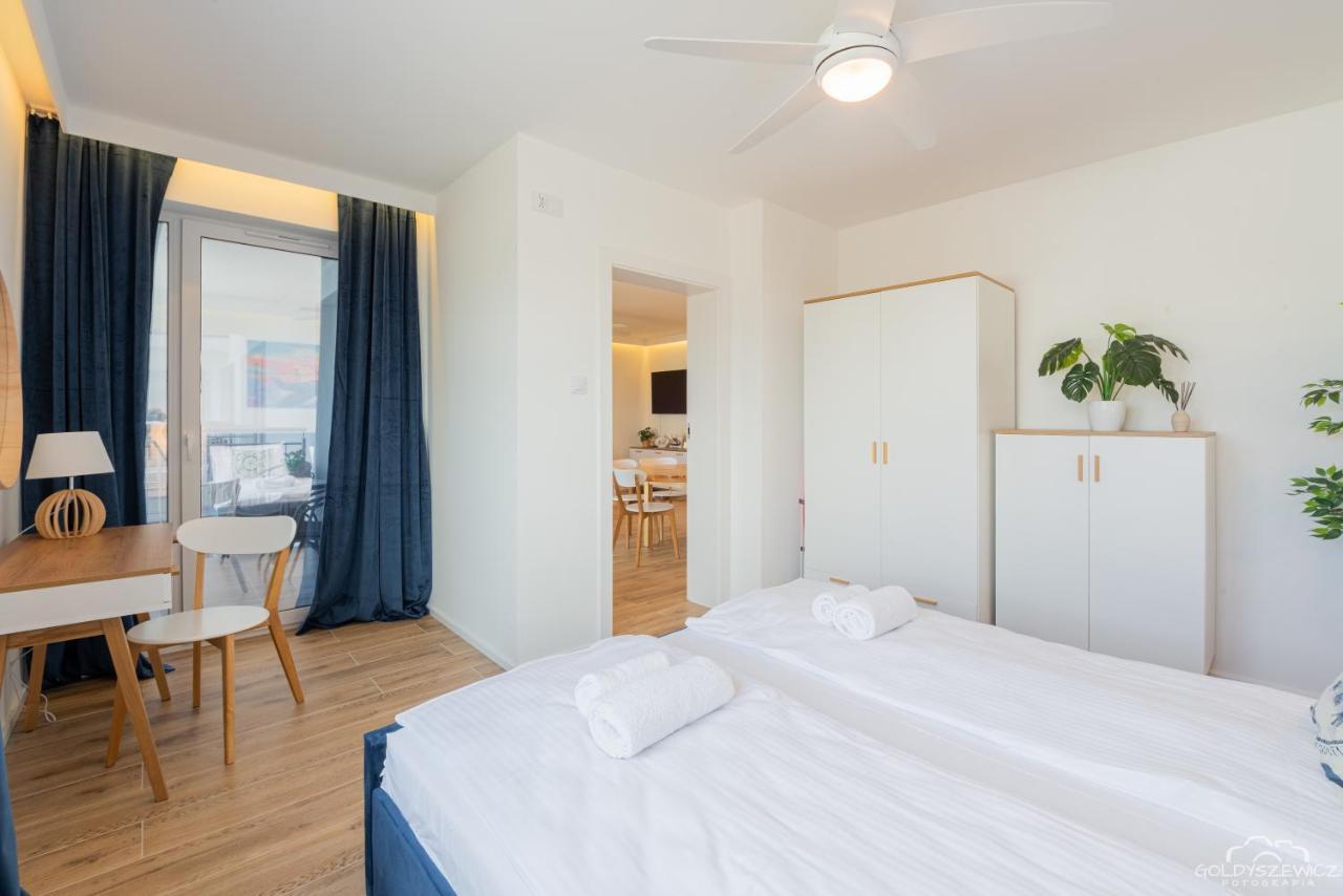 Horyzont Apartamenty - Kapitanski Mostek- Blisko Portu- Sniadania Kołobrzeg Exteriör bild