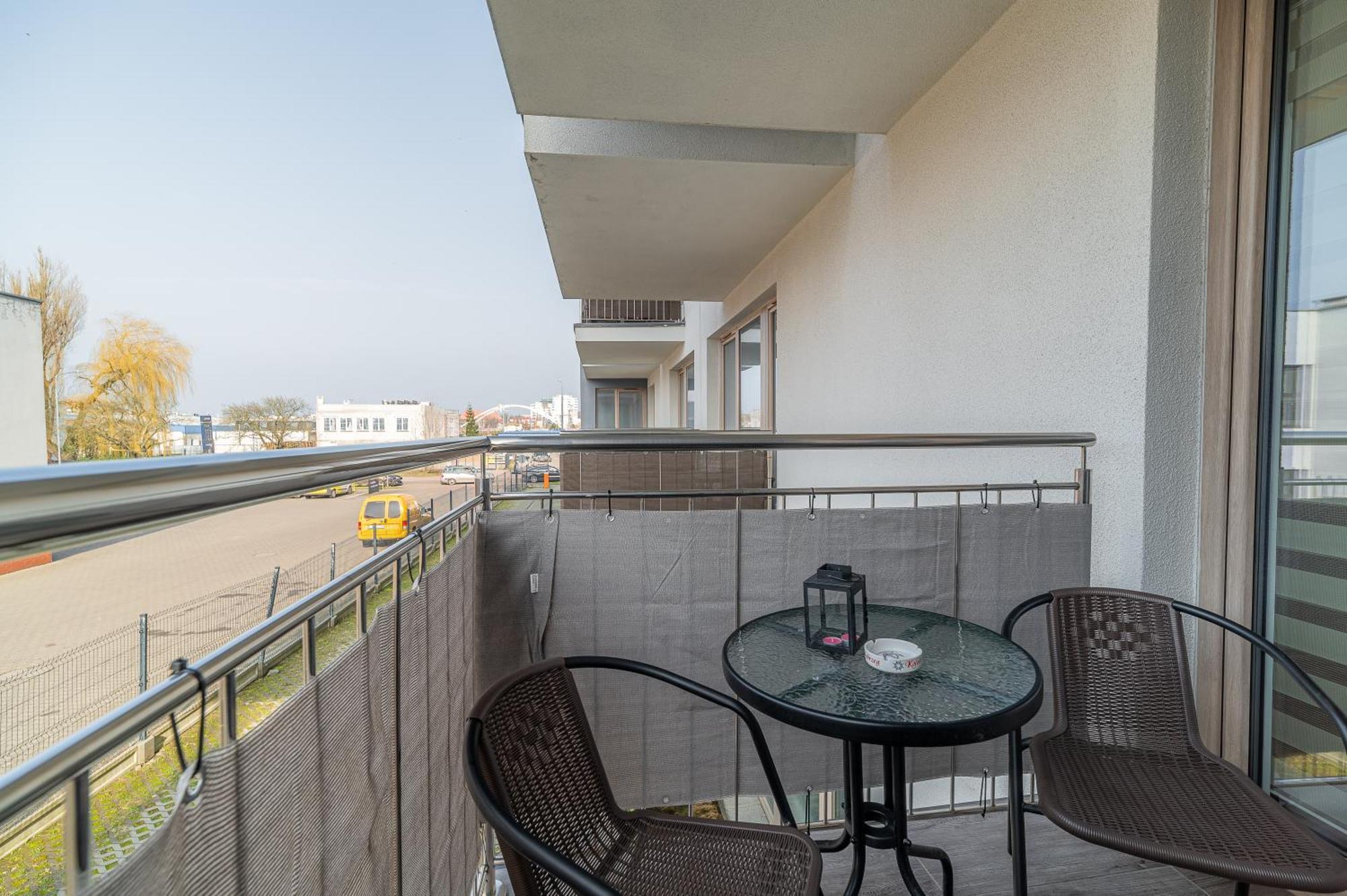 Horyzont Apartamenty - Kapitanski Mostek- Blisko Portu- Sniadania Kołobrzeg Exteriör bild