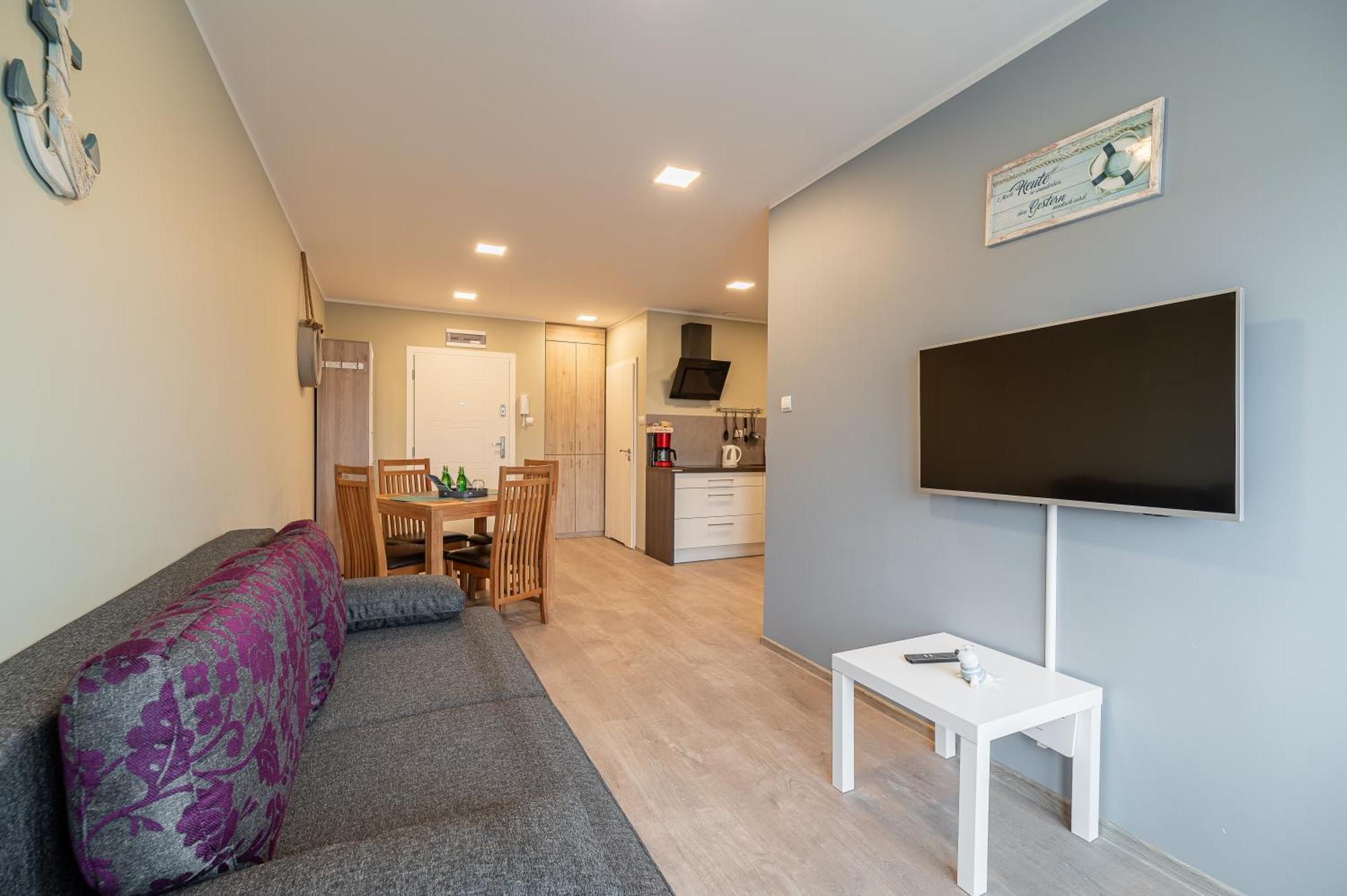 Horyzont Apartamenty - Kapitanski Mostek- Blisko Portu- Sniadania Kołobrzeg Exteriör bild