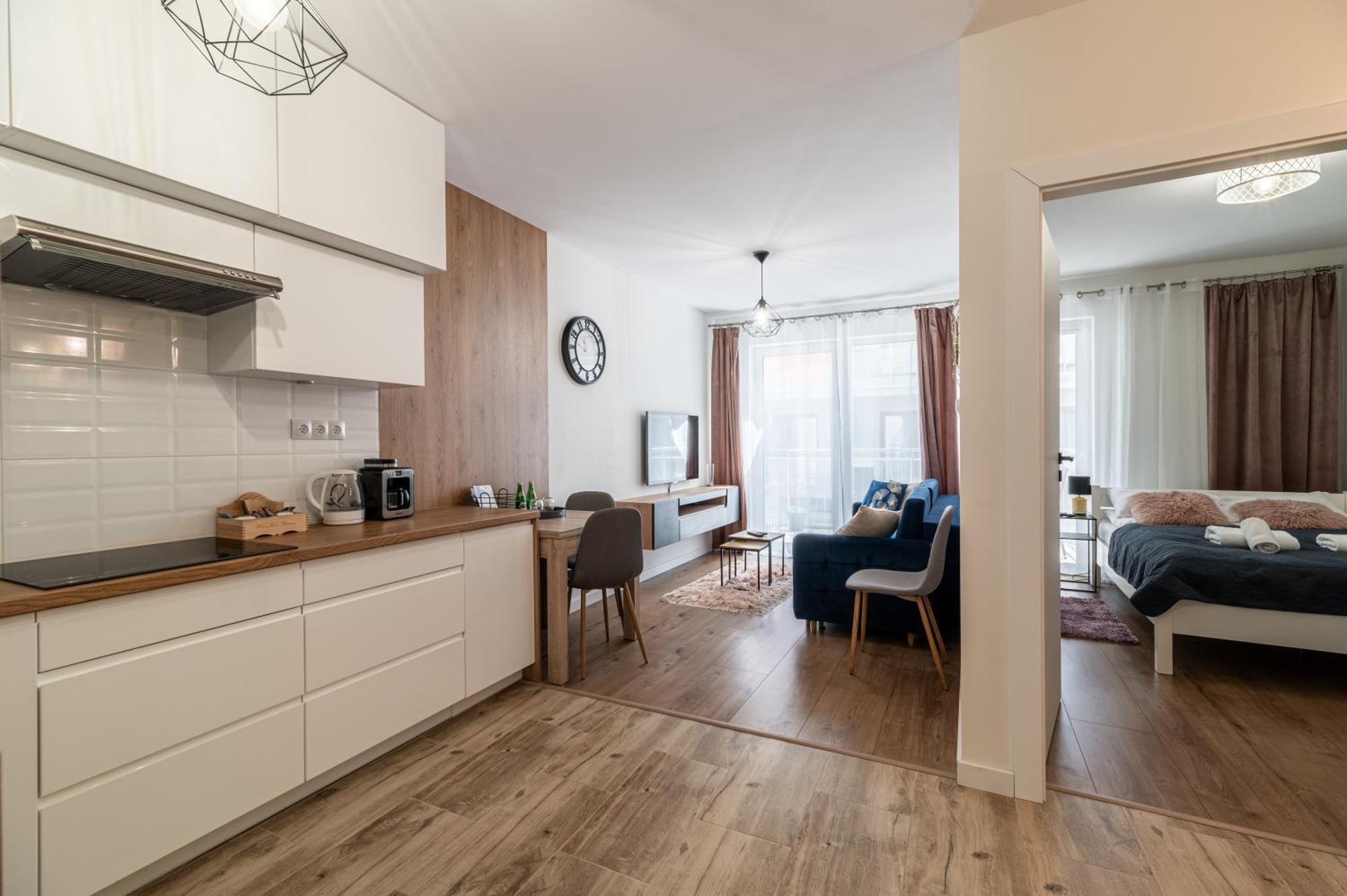 Horyzont Apartamenty - Kapitanski Mostek- Blisko Portu- Sniadania Kołobrzeg Exteriör bild